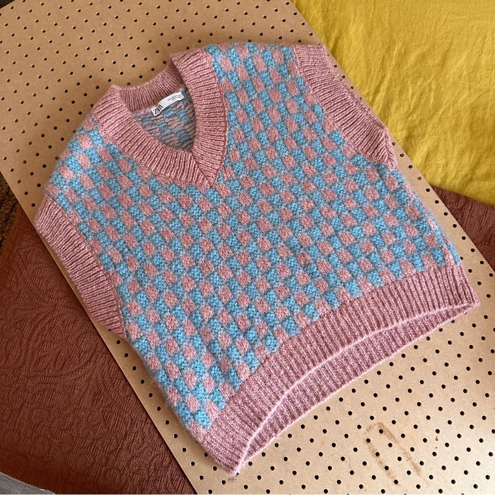 Zara Checkered Knit Sweater Vest